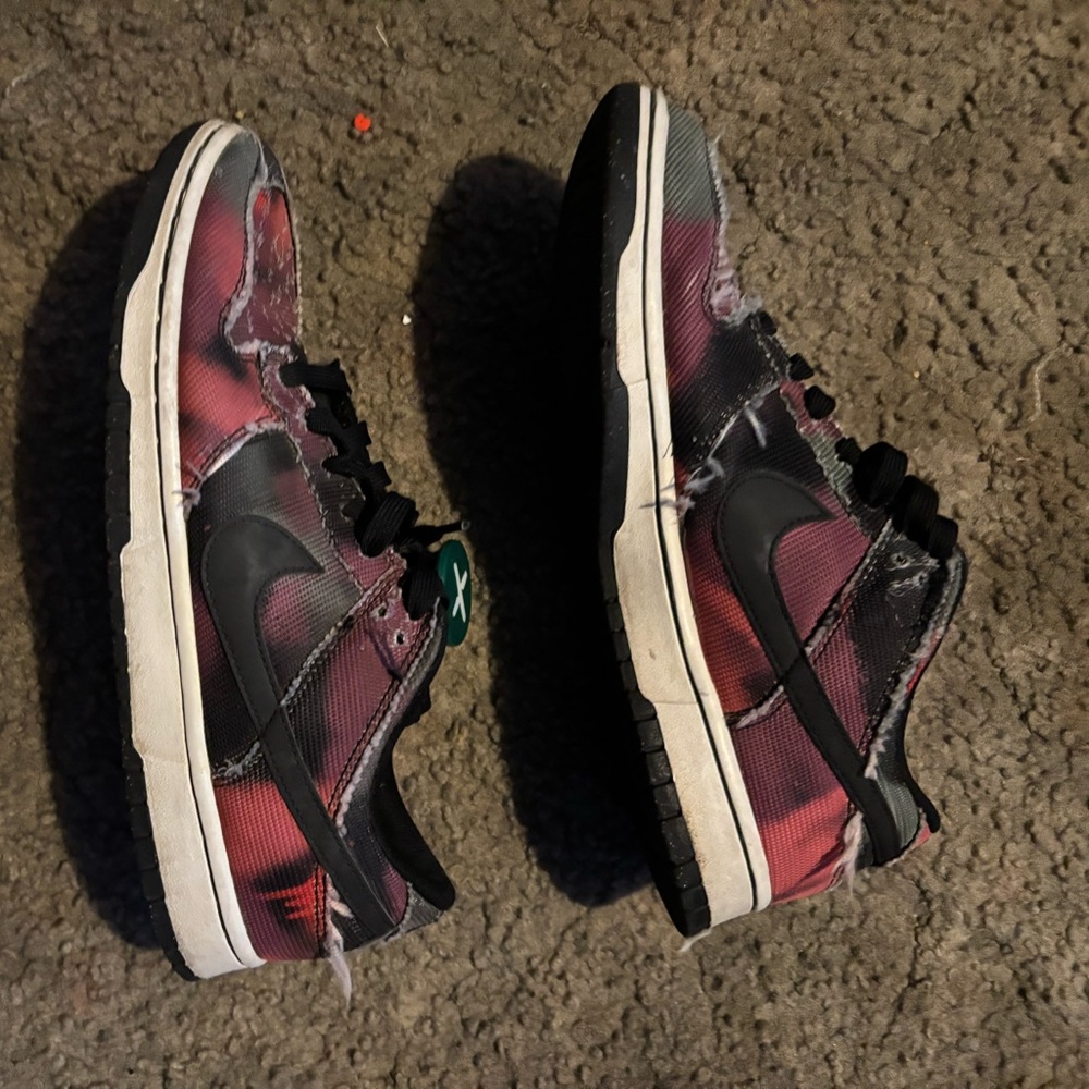 Graffiti Dunks - image 3